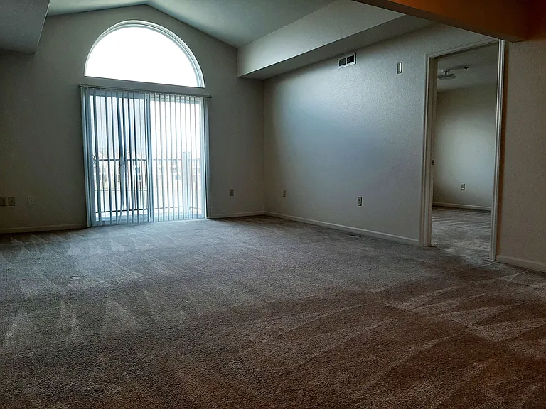 Hunters Pond Apartment Homes — Photo 112