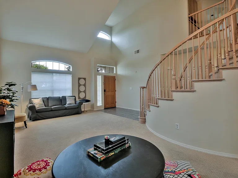 1238 Townsend Park Cir — Photo 4