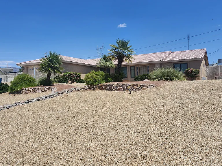 3048 Mirage Dr — Photo 42