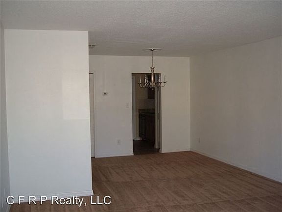 4th image of 4816 Tangerine Ave #4816