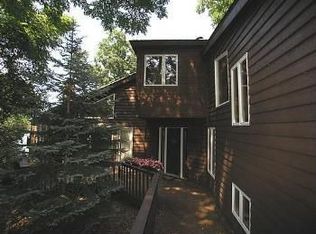 24072 N Lakeside Dr, Lake Zurich, IL 60047