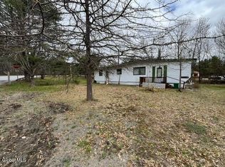103 Sunset Cir, Wells, NY 12190