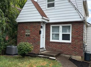 412 Woodland Rd, Canonsburg, PA 15317