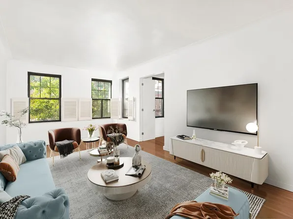 290 6th Avenue image 2 of 17