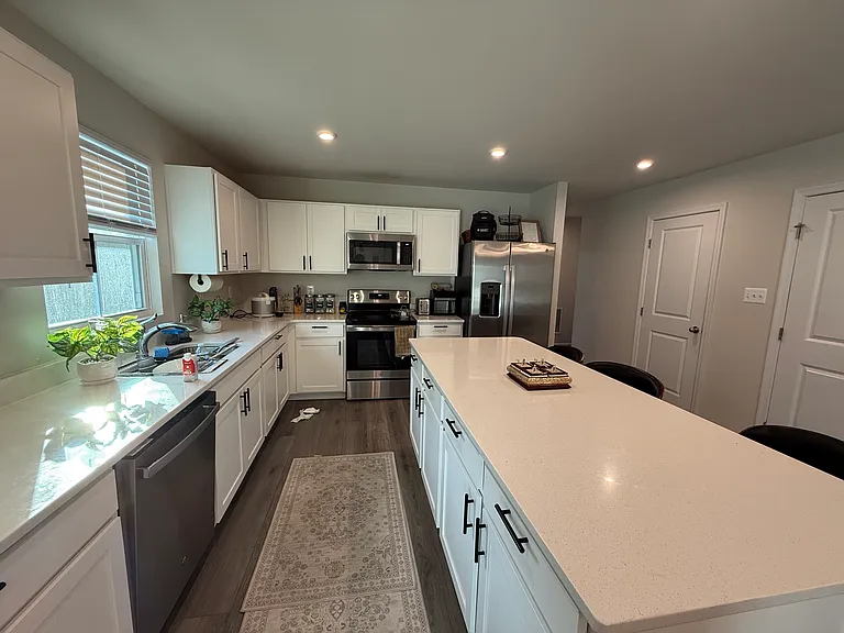 111 Dursley Cir — Photo 5