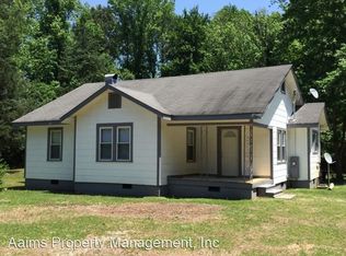 3233 Culbreth Rd, Fayetteville, NC 28312