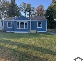 2028 N Green Rd, Cleveland, OH 44121