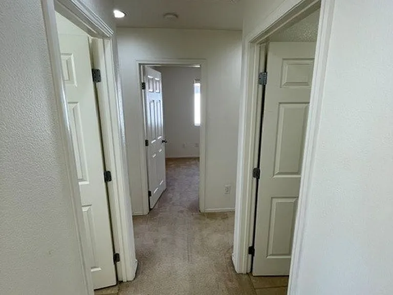 4721 Chino Peak Ct — Photo 18