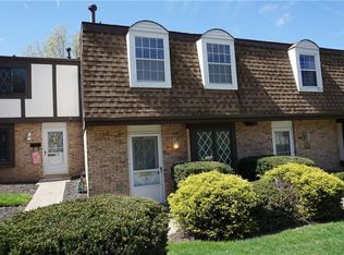 19 Oxford Ct, Pittsburgh, PA
