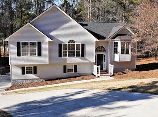 88 Paradise Trl, Douglasville, GA 30134
