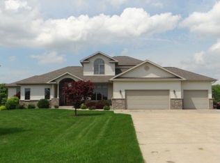 W2864 Conway Trl, Belleville, WI 53508