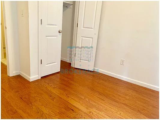 Rented by SBJ Brokerage, LLC | media 38