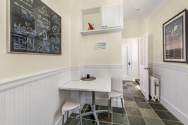 Sold by Compass | media 9