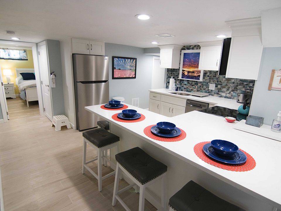 1st image of 46 Mayflower St #Basement