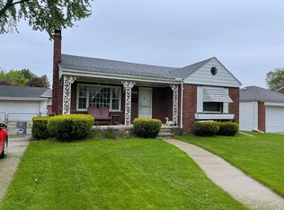 8081 Bernice Ave, Center Line, MI 48015