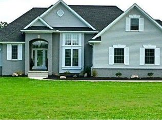 9550 Charles Ct, Dexter, MI 48130