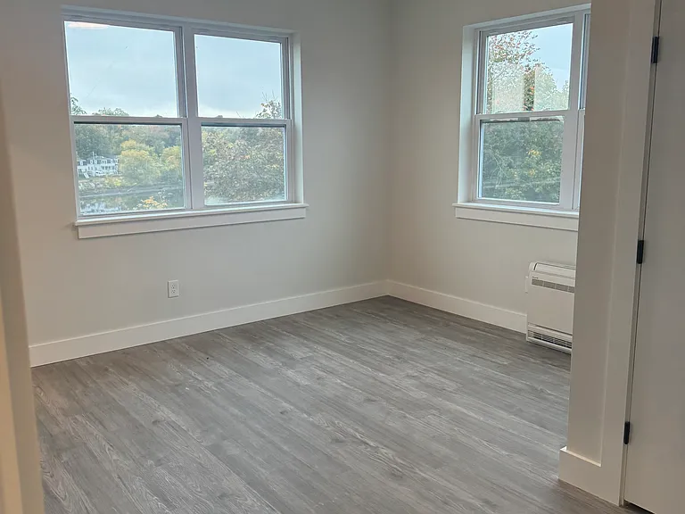 229 Water St #202 — Photo 6