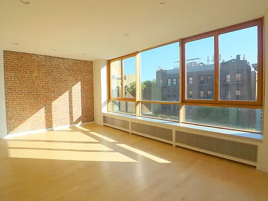 Sold by Sotheby's International Realty | media 10
