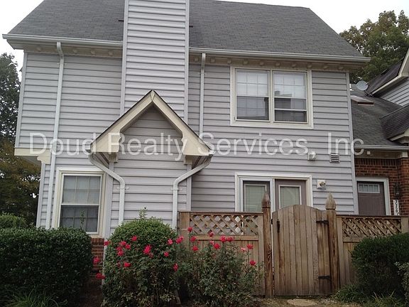 3rd image of 716 Rapidan River Ct APT G