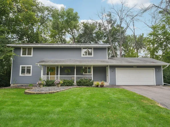 2400 Indian Rd W, Minnetonka, MN 55305