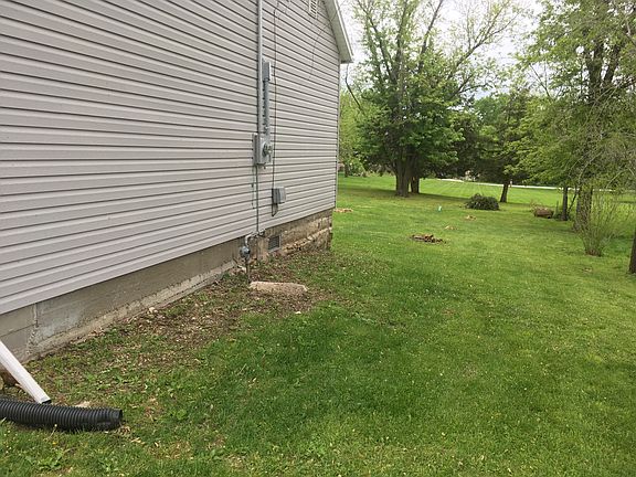 3rd image of 329 N Main St