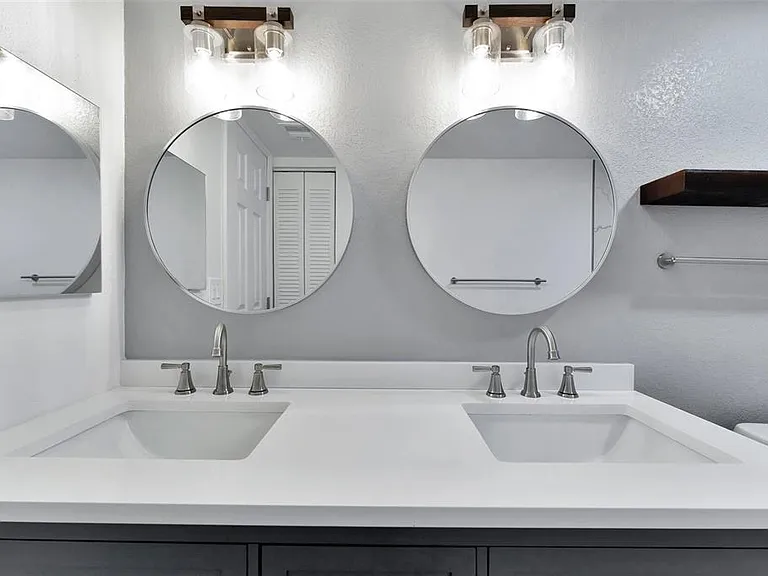 9940 7th Way N #101 — Photo 30