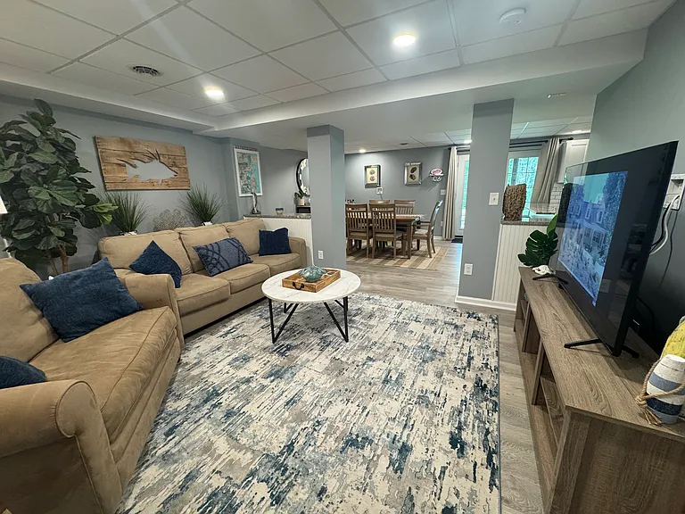 2094 Fieldcrest Dr #2 — Photo 7