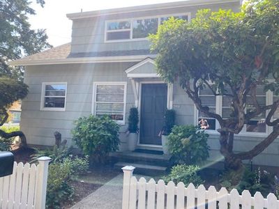 8223 SW 12th Ave, Portland, OR, 97219