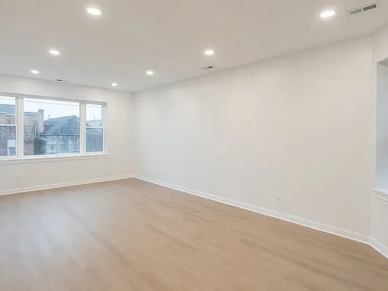 3602 W 26th St — Photo 16