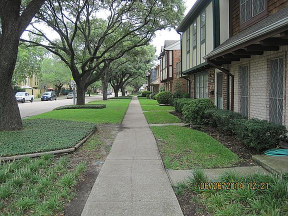 3rd image of 2200 Shadowdale Dr #352