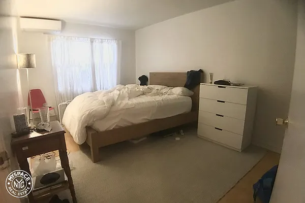 Rented by MySpaceNYC | media 15