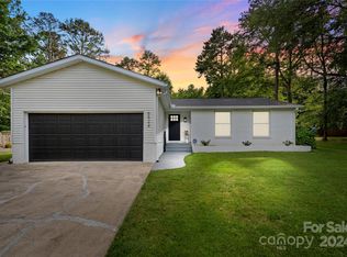 6524 Morganford Rd, Charlotte, NC 28211