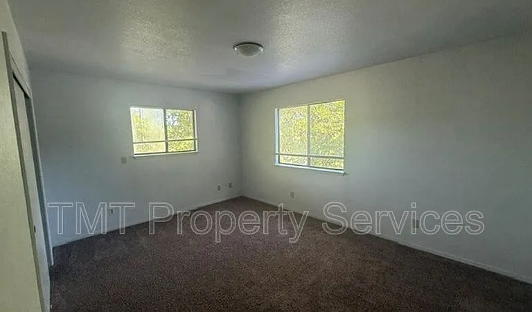 535B Sims Ave — Photo 10