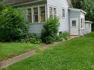 325 Race St, Piper City, IL 60959