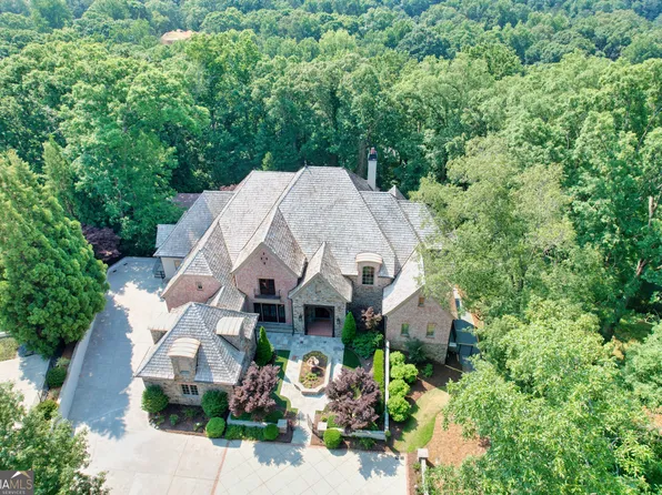 471 Tam Oshanter Dr SE, Marietta, GA 30067