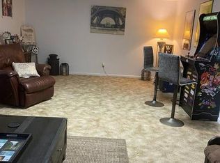 907 Columbus Ave, Batesville, IN 47006