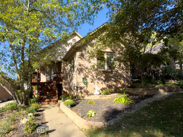 10307 Amberwell Park Rd, Louisville, KY 40241