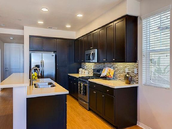 Beautiful Open Concept Kitchen with Floating Island