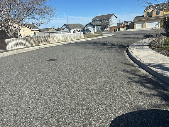 4th image of 5306 Reagan Way