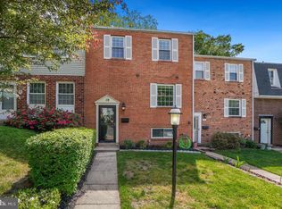19 Orchard Dr, Gaithersburg, MD 20878