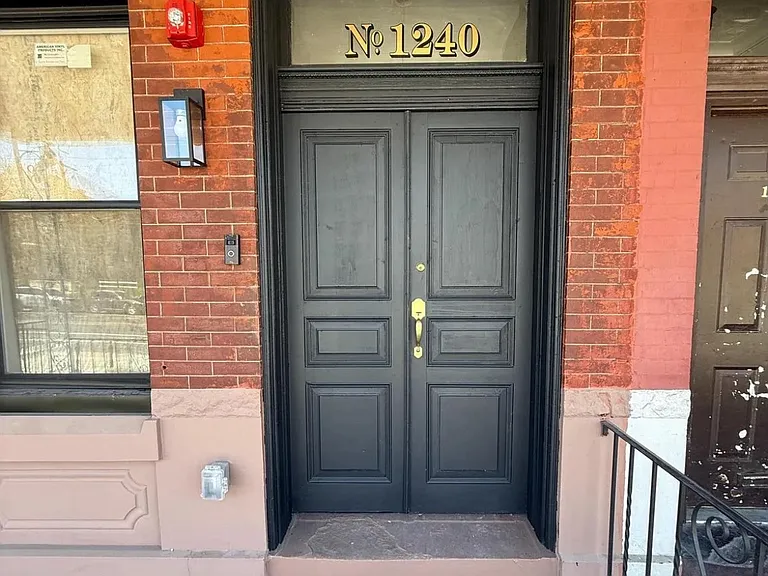 1240 W Allegheny Ave #1 — Photo 12