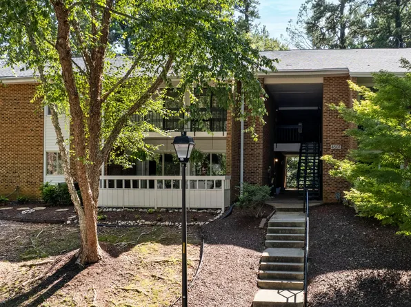 4507 Edwards Mill Rd APT G, Raleigh, NC 27612