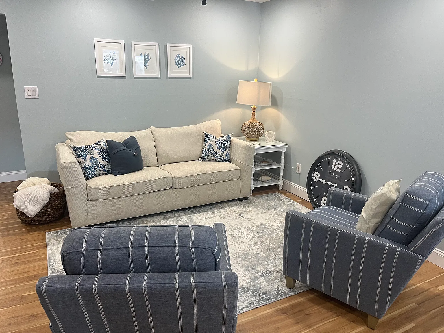 2 bed, 1.5 bath, 1480 sqft, $2,200 — Photo 1