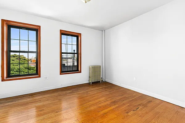 Rented by Compass | media 6