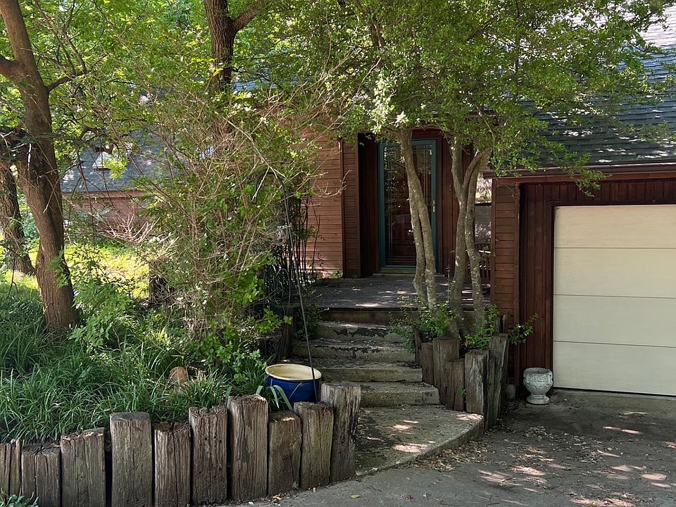 1st image of 1904 Rolling Stone Dr