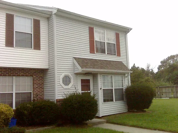 1813 Woodbrooke Dr, Salisbury, MD 21804