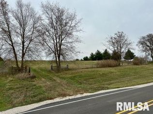 8462 Albany Rd, Erie, IL 61250