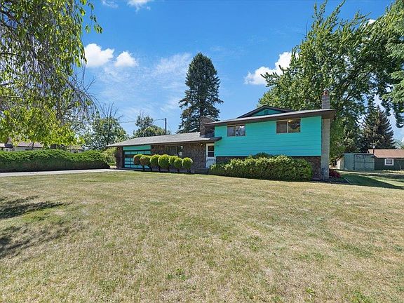 4th image of 17708 E Alki Ave