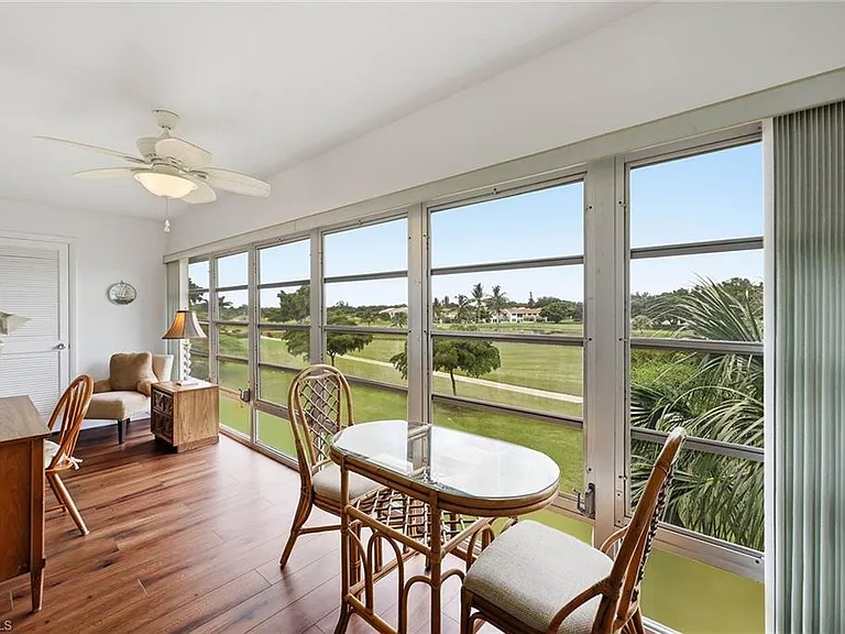 315 Saint Andrews Blvd #D38 — Photo 6