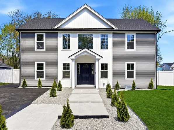 8 Boyd Rd, Woburn, MA 01801
